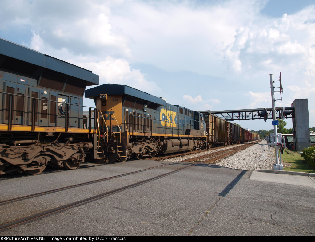 CSX 933